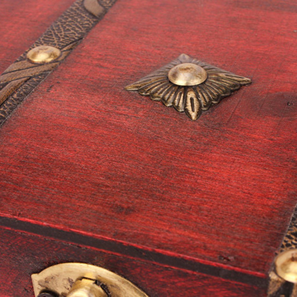 Vintage-Schatulle „Alte Seele" – geprägte Box mit Metallschließe